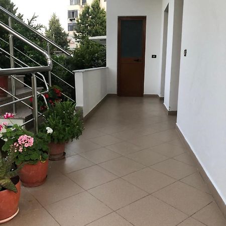 Rooms For Rent Durrës Eksteriør billede