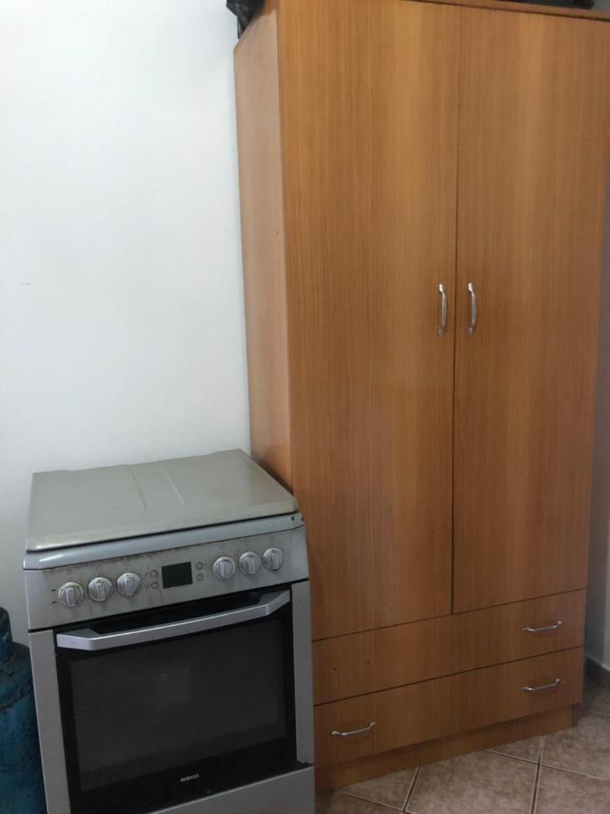 Rooms For Rent Durrës Eksteriør billede